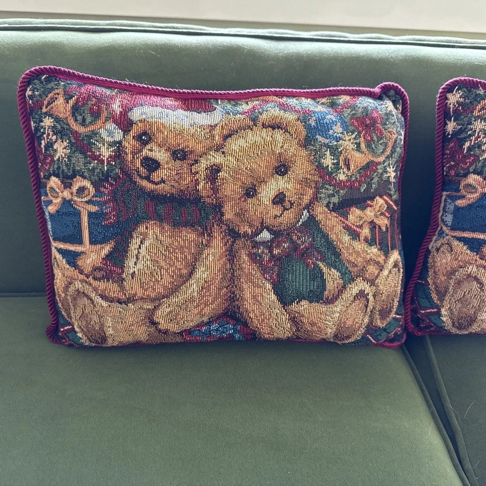 Pair of 2 Tapestry Square 16